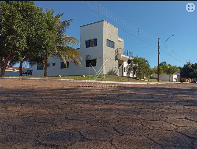 Casa em Condomínio