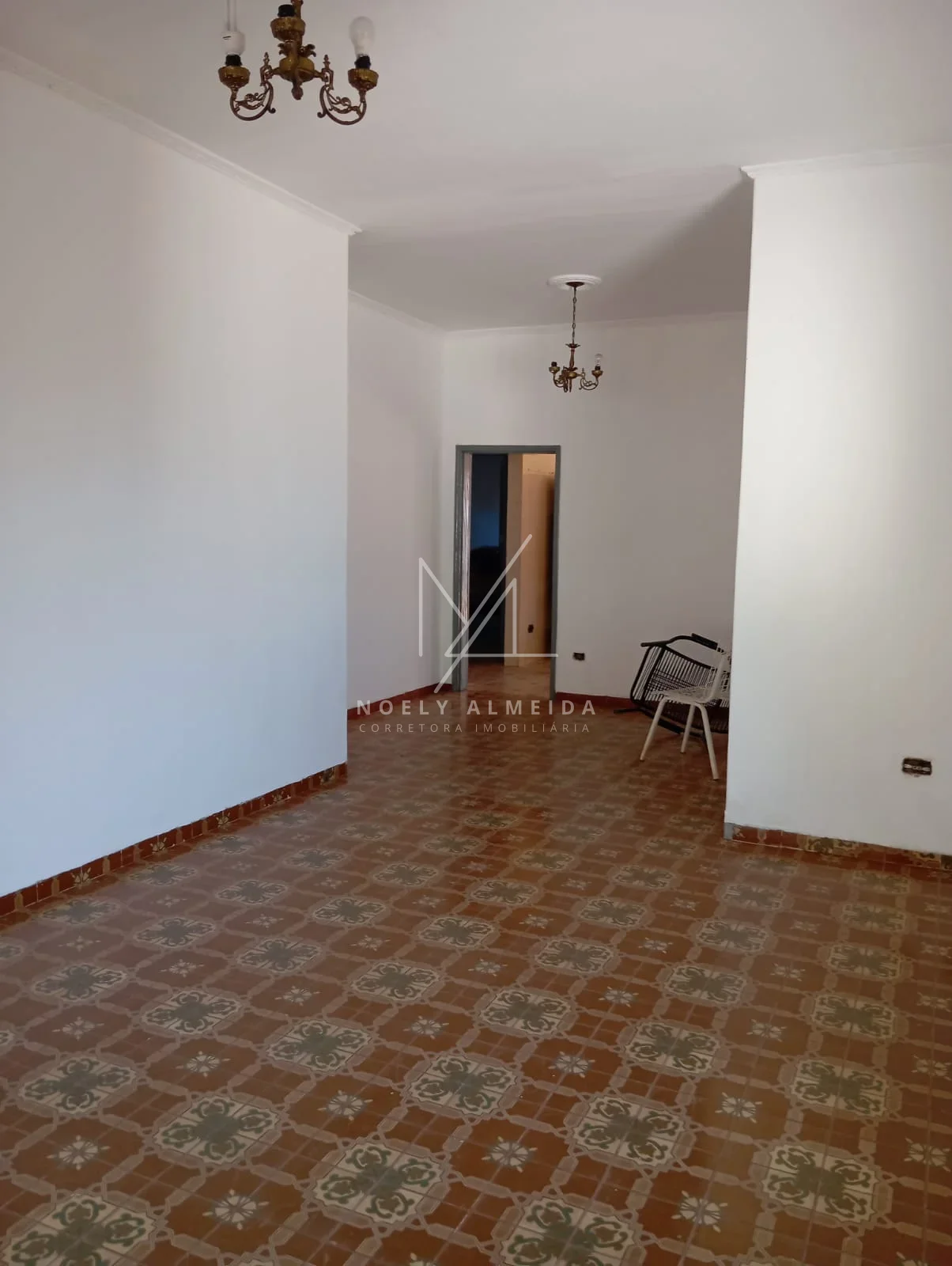 Casa a venda no centro de Presidente Epitácio. — foto 7