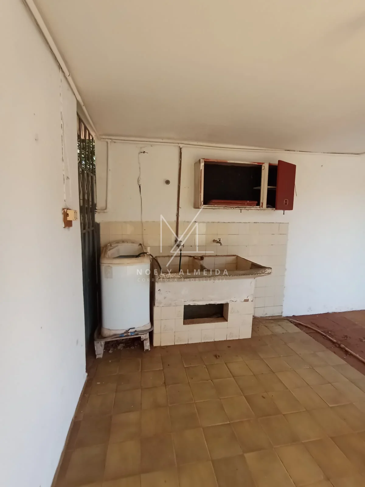 Casa a venda no centro de Presidente Epitácio. — foto 13