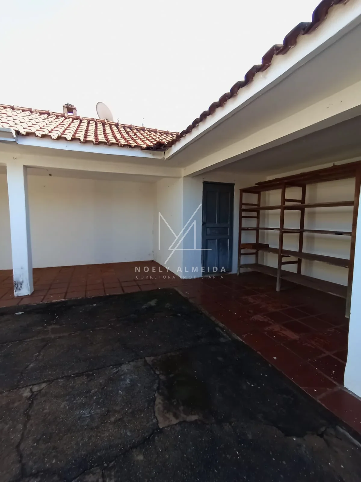 Casa a venda no centro de Presidente Epitácio. — foto 15