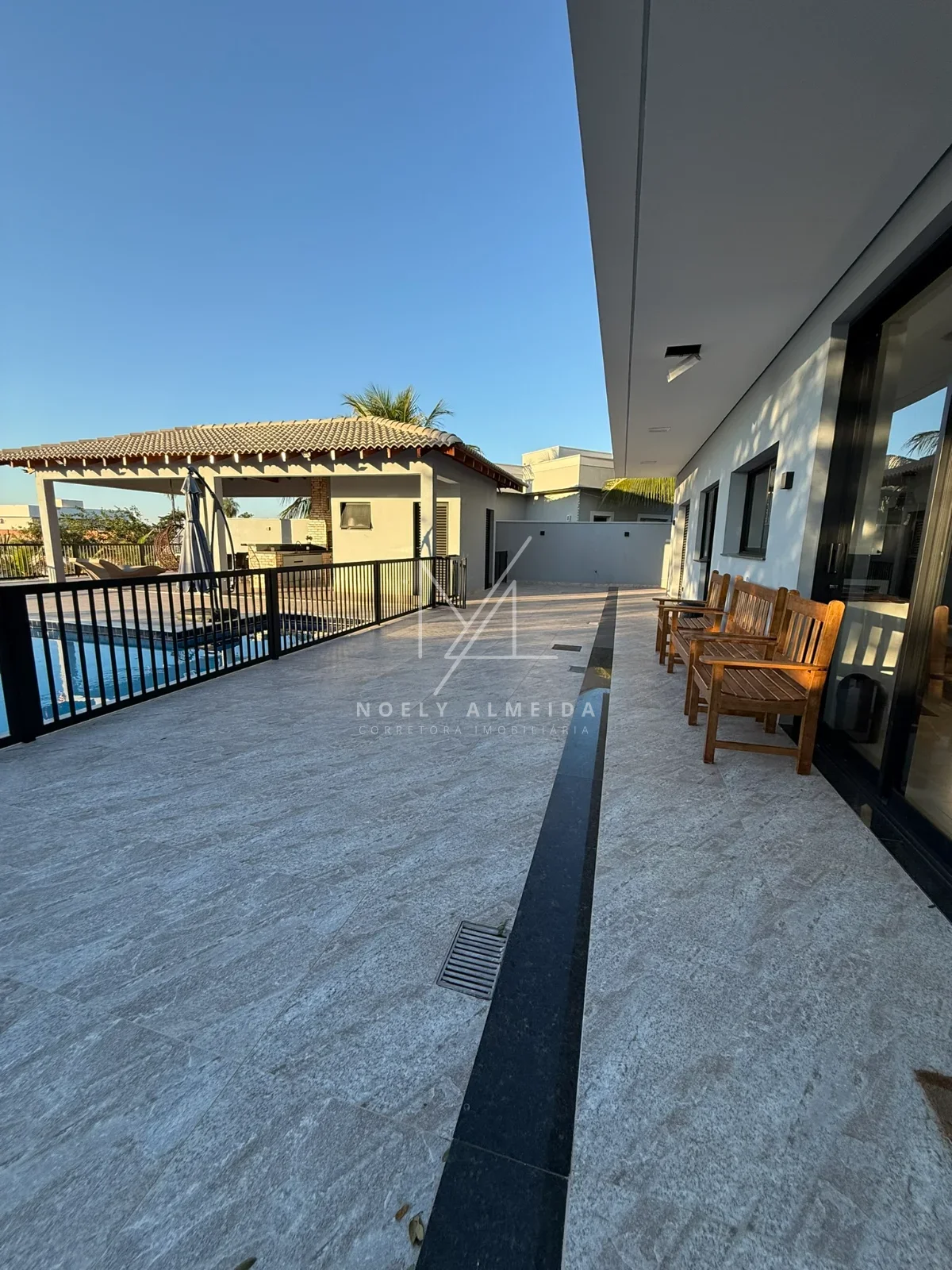 CASA DE ALTO PADRÃO NO CONDOMINIO PORTAL DO LAGO EM PRESIDENTE EPITÁCIO — foto 13