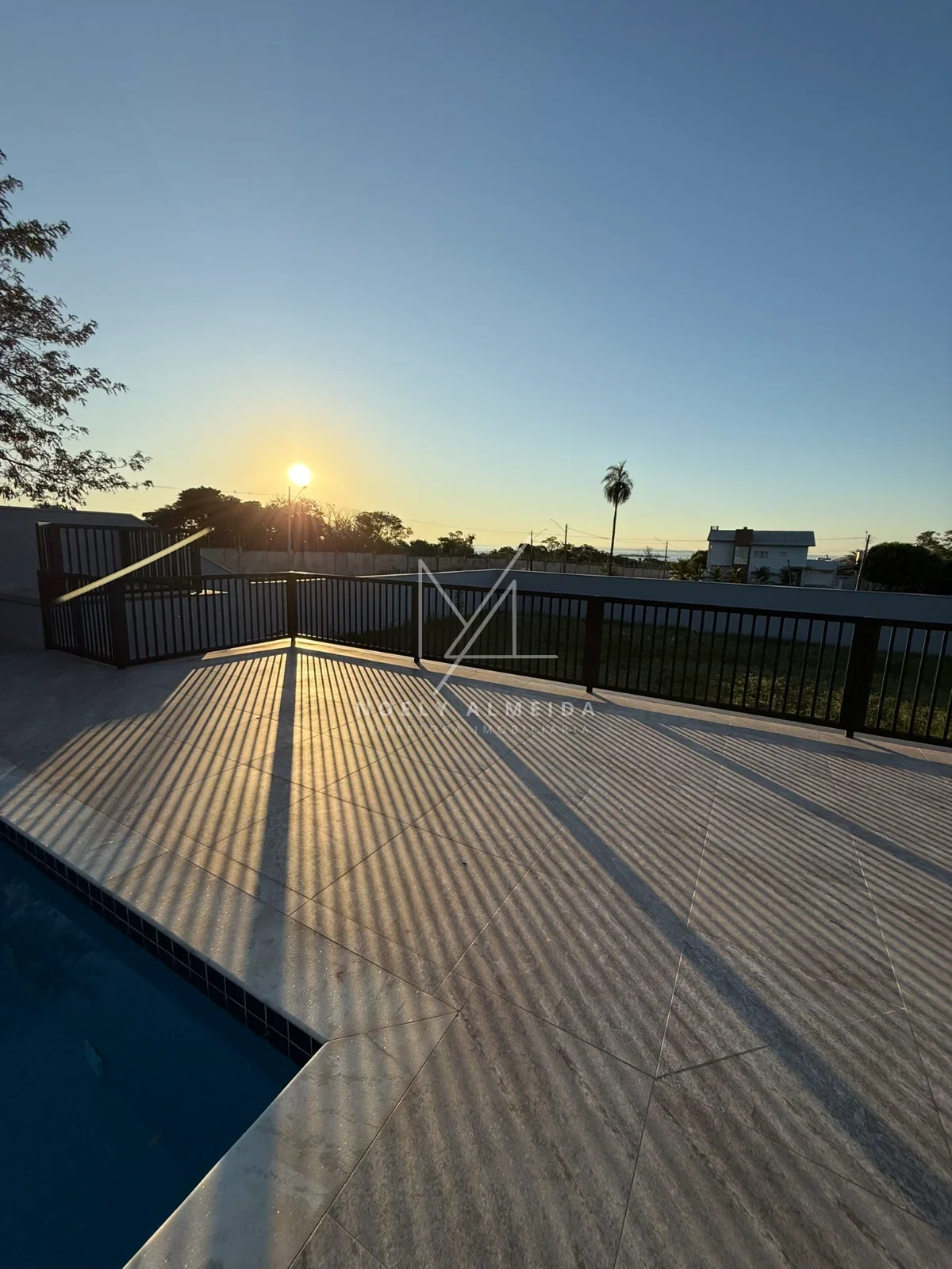 CASA DE ALTO PADRÃO NO CONDOMINIO PORTAL DO LAGO EM PRESIDENTE EPITÁCIO — foto 0