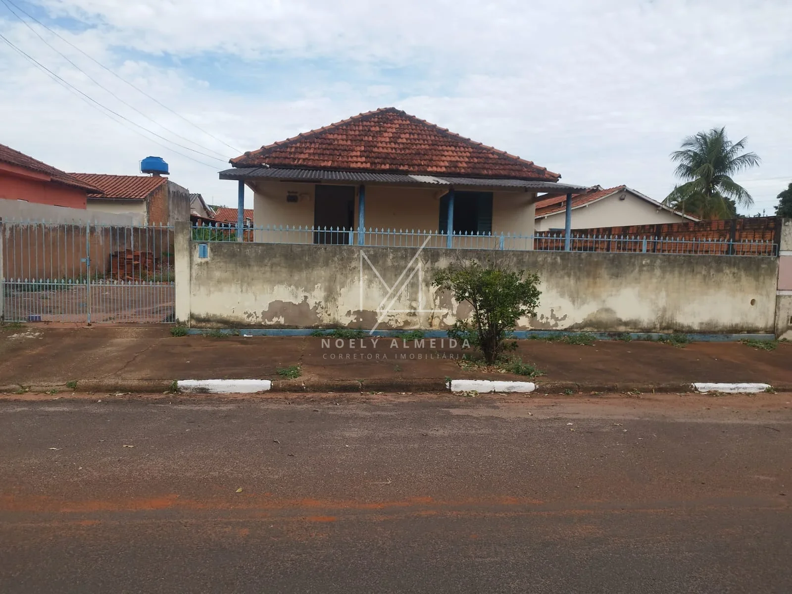 CASA ANTIGA MAS PERFEITA EM PRESIDENTE EPITACIO-SP — foto 3
