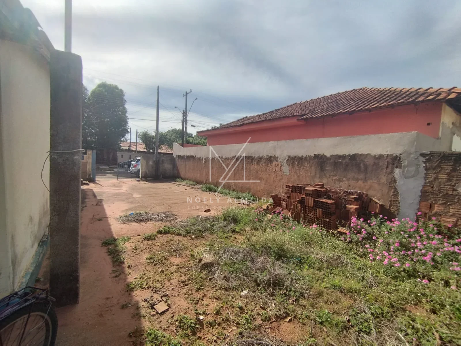 CASA ANTIGA MAS PERFEITA EM PRESIDENTE EPITACIO-SP — foto 0