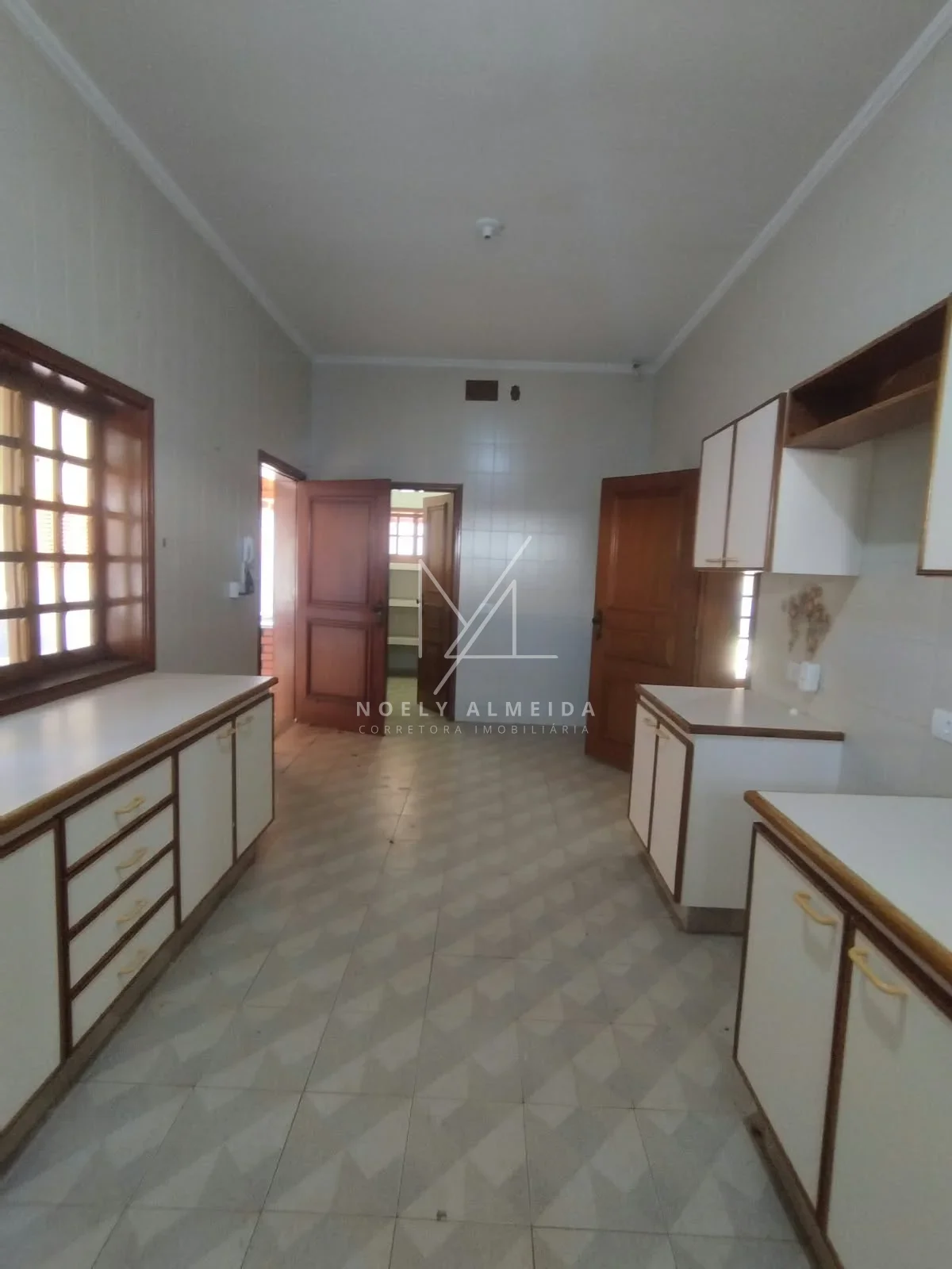 CASA DE ALTO PADRÃO NO CENTRO DE PRESIDENTE EPITACIO/SP — foto 14